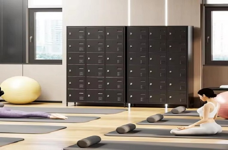 What is High Foot Steel Locker?