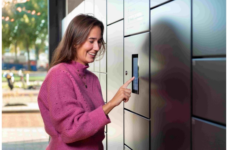 The Rise of Parcel Lockers in Europe: A Smart Solution for the Last-Mile Delivery Challenge