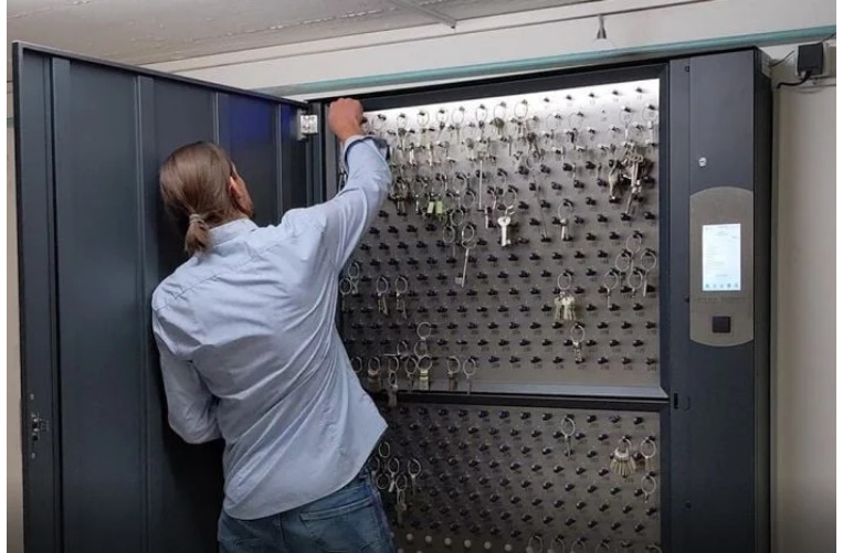 Concept and Application of Key Cabinet